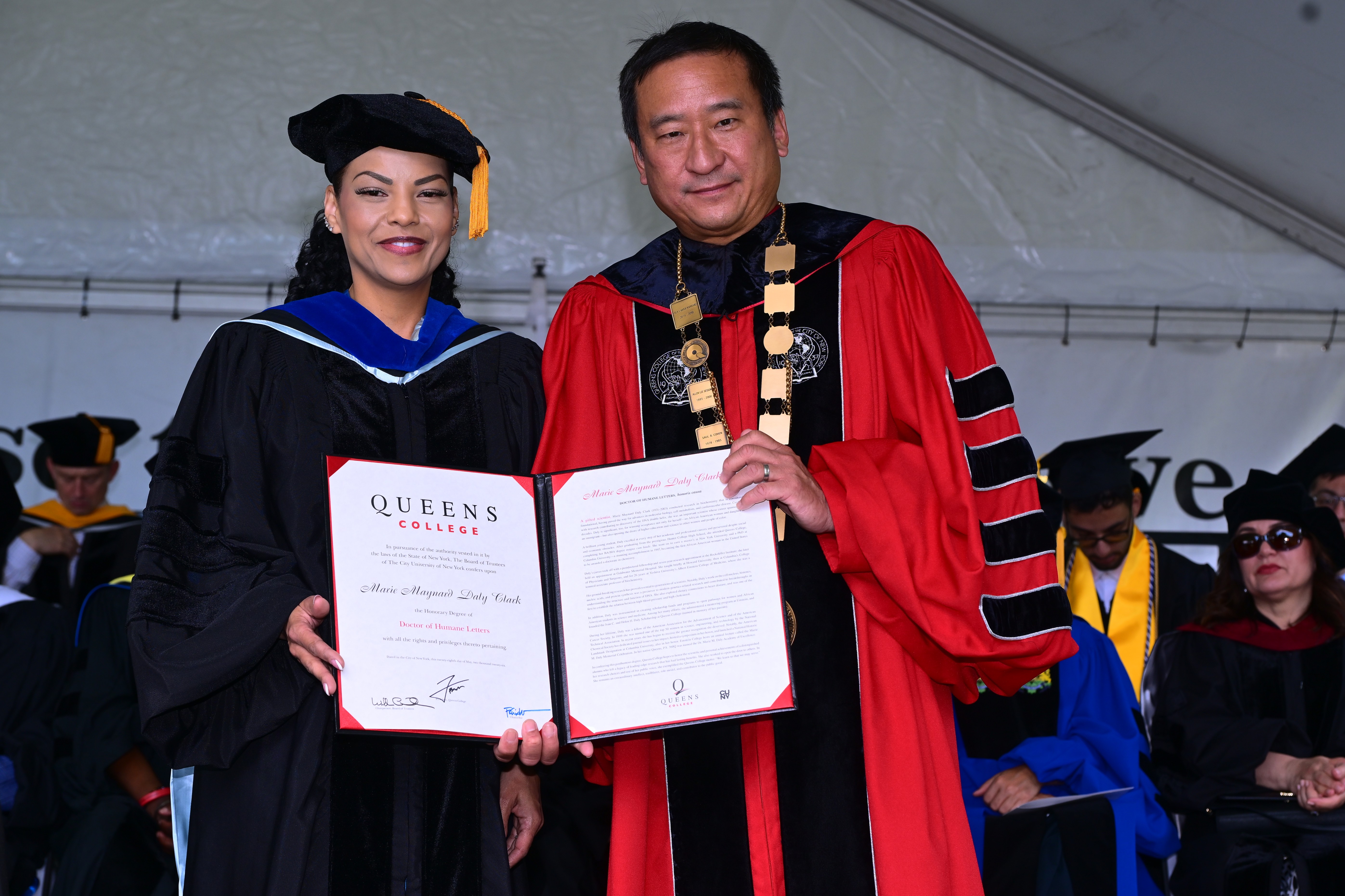 Carly Reid with President Frank H. Wu 