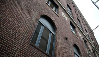 Manhattan judge appears skeptical of city arguments for moving homeless intake to the East Village without public review