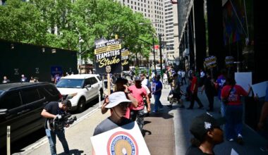 BREAKING: MTA and LIRR unions reach deal ending 3-day strike, Hochul says