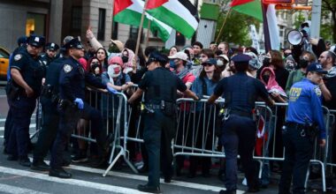 Protest over Israeli real estate event at Manhattan synagogue tests NYPD perimeter strategy as officer hospitalized, demonstrators pepper-sprayed