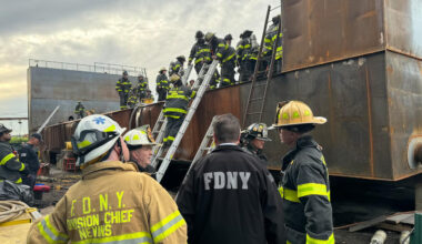 UPDATE: TWO FDNY FIREFIGHTERS REMAIN HOSPITALIZED AFTER STATEN ISLAND EXPLOSION (VIDEO) | Firefighter Close Calls