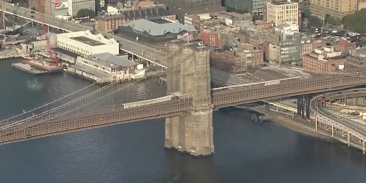 This Day in History: May 24, 1883: Brooklyn Bridge opens