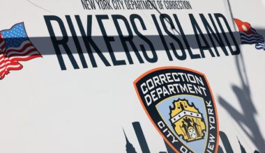Despite AI call-monitoring concerns, NYC corrections plans to renew $23M telecom contract