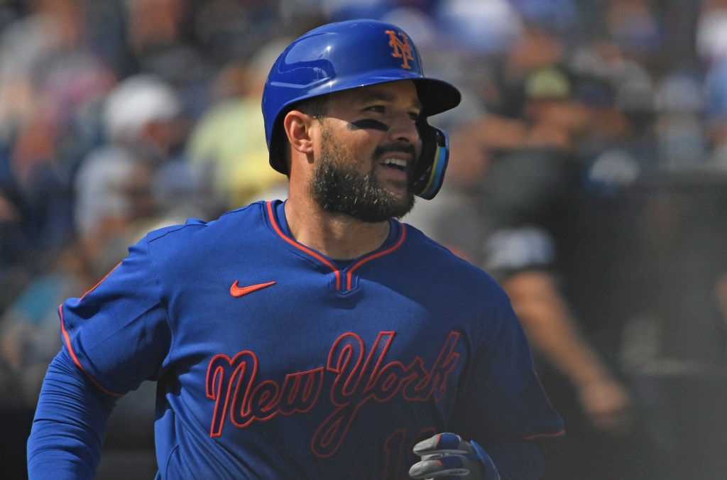 Luis Torrens gets two-year extension