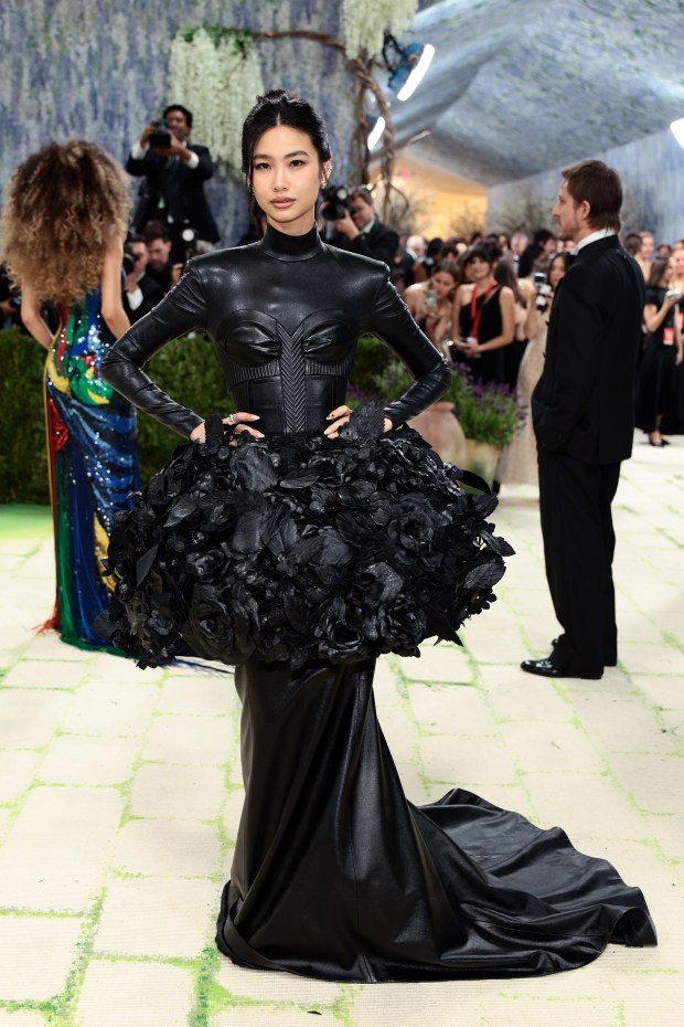 NEW YORK, NEW YORK - MAY 04: Hoyeon attends the 2026 Met Gala celebrating "Costume Art" at the Metropolitan Museum of Art on May 04, 2026 in New York City. (Photo by Dimitrios Kambouris/Getty Images for The Met Museum/Vogue)