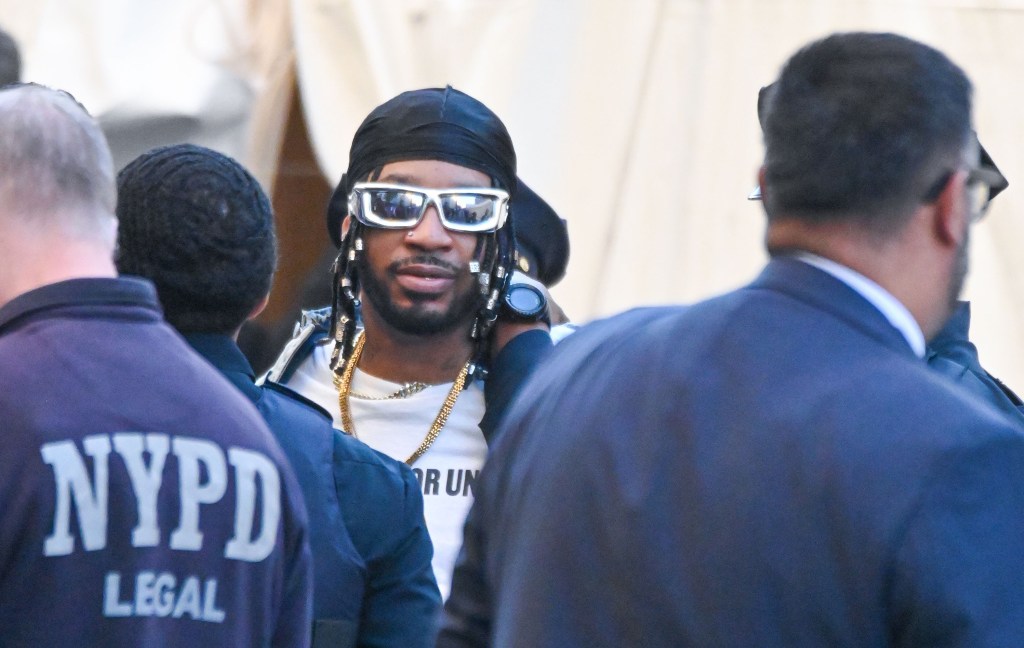 NYC Amazon labor organizer Chris Smalls arrested for jumping barricades at Met Gala