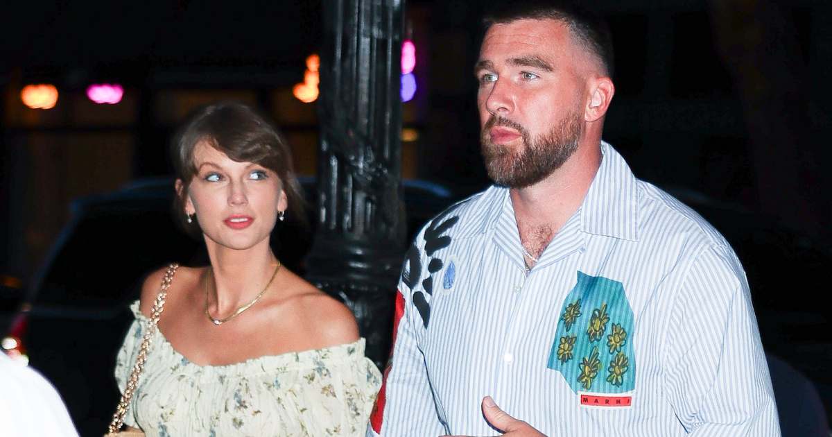 Taylor Swift and Travis Kelce Hold Hands on NYC Date Night