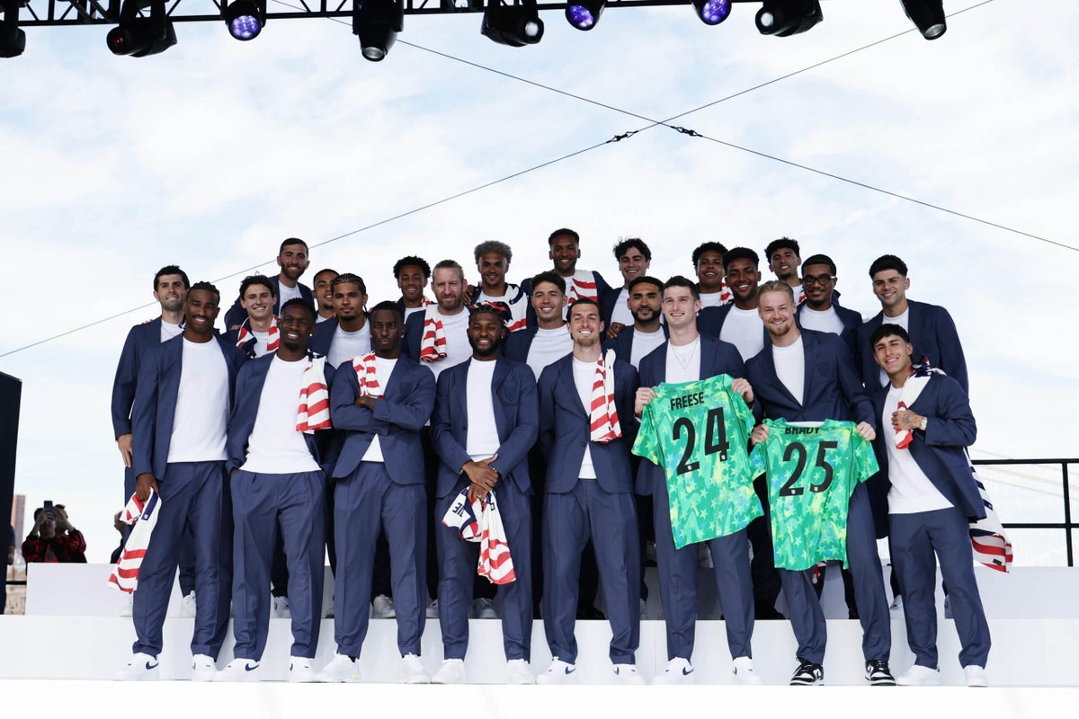USMNT unveils 2026 World Cup squad at star-spangled event in New York