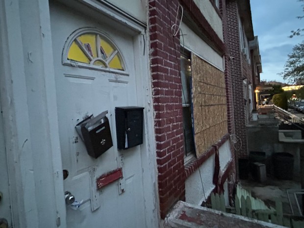 An unidentified man was found dead in a single-room apartment buried under a heap of garbage in a house located on Brighton Seventh St. in Brooklyn on May 6, 2026. (Kerry Burke / New York Daily News)