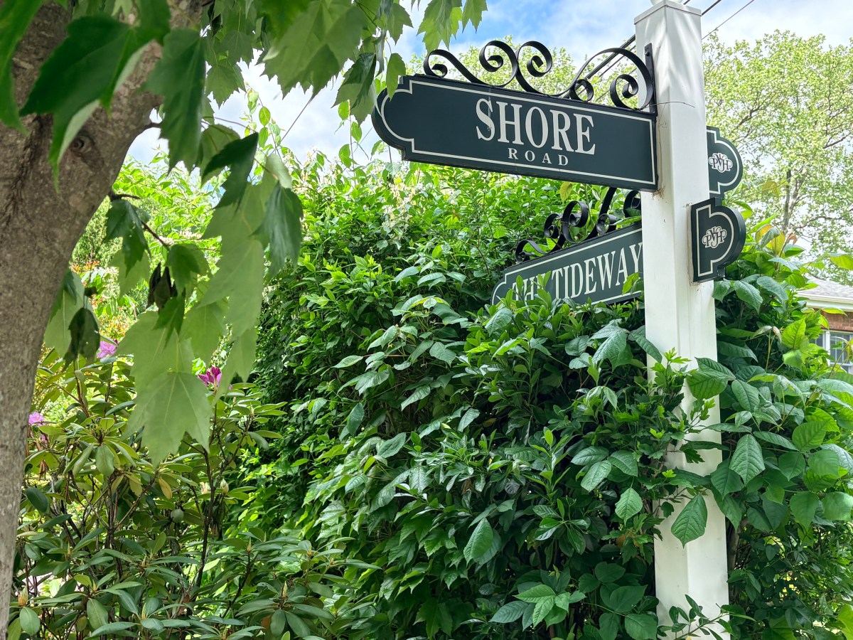 Manhasset walking tour to explore Plandome Heights legacy