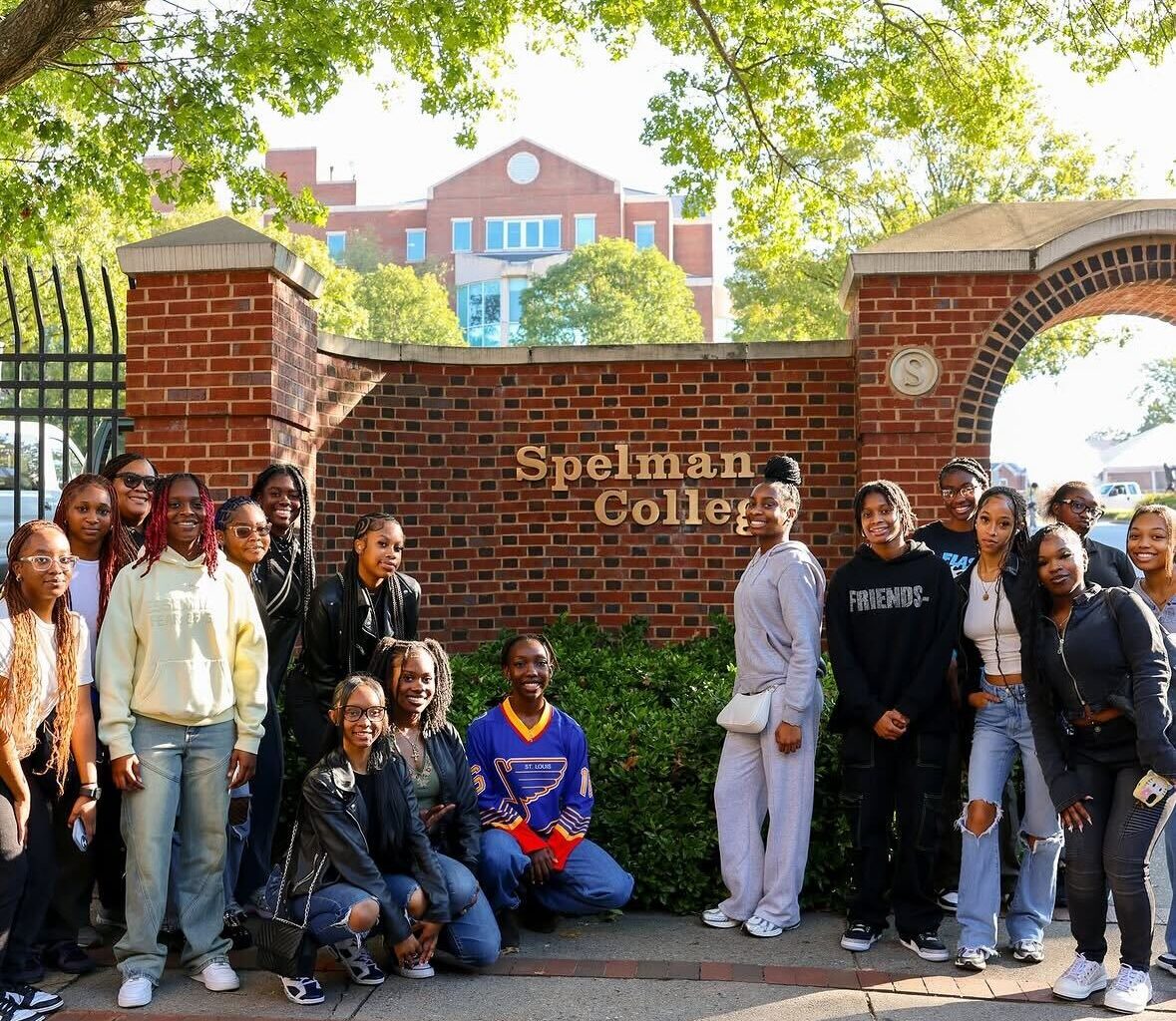 Brooklyn students explore futures beyond the ‘bubble’ through My College Tours program • Brooklyn Paper