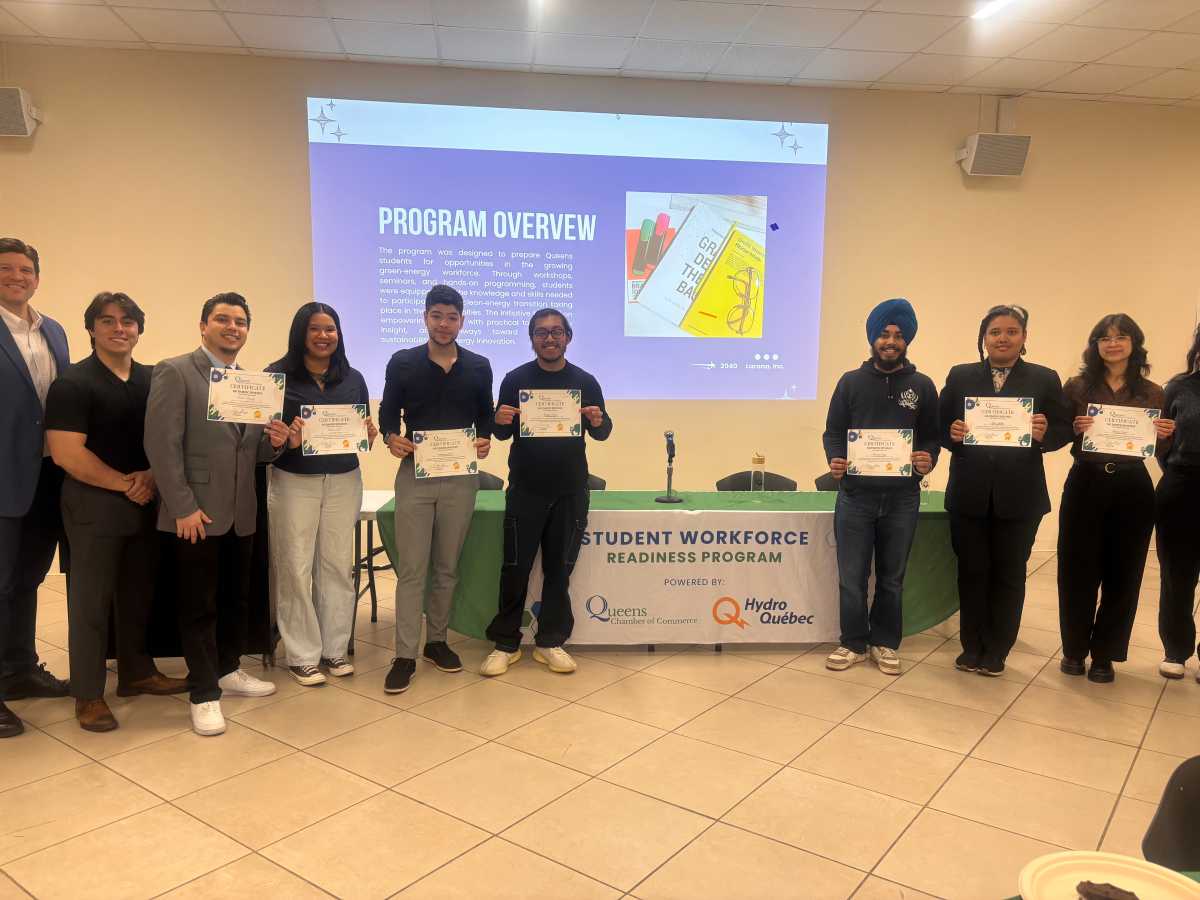 Queens College students celebrated for completing Queens Chamber’s Student Workforce Development Program – QNS