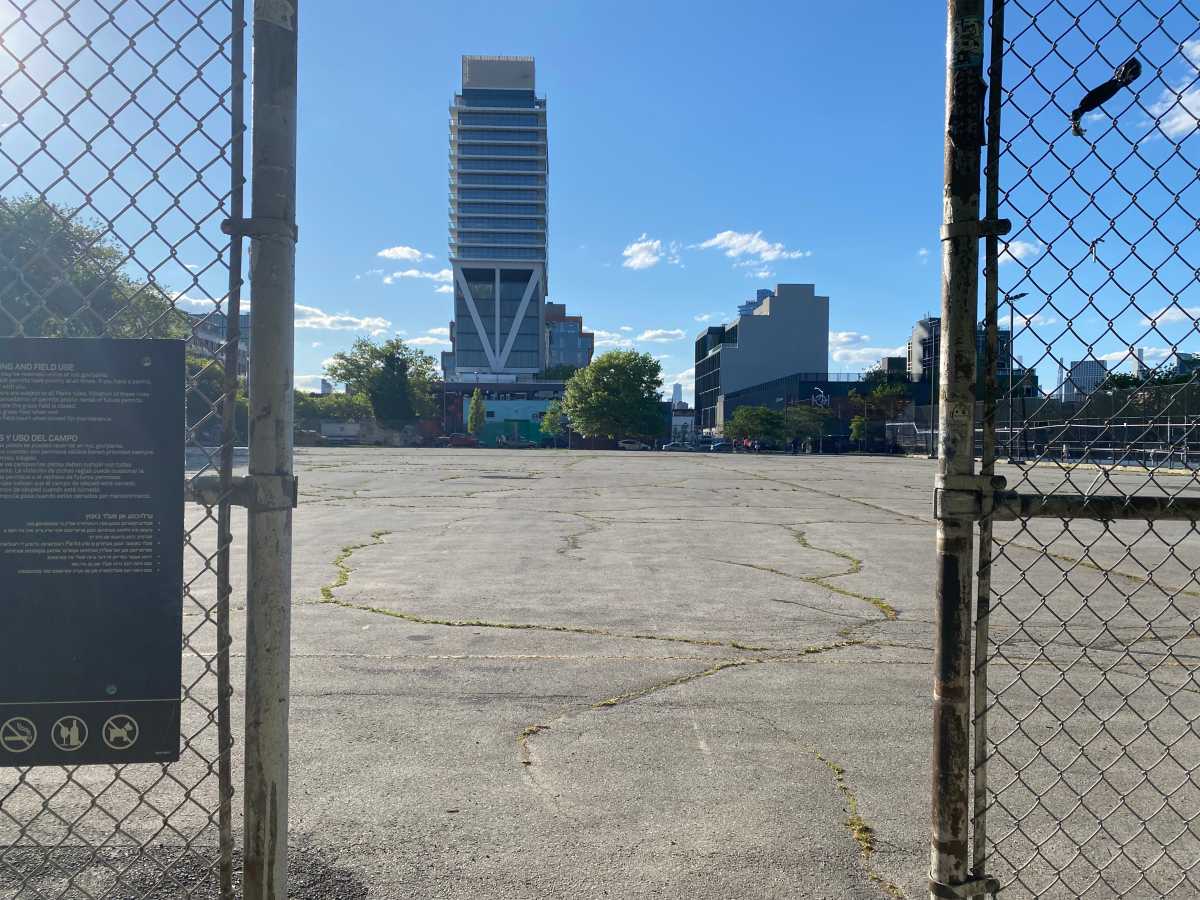 Community envisions green future for McCarren Park’s asphalt lot • Brooklyn Paper