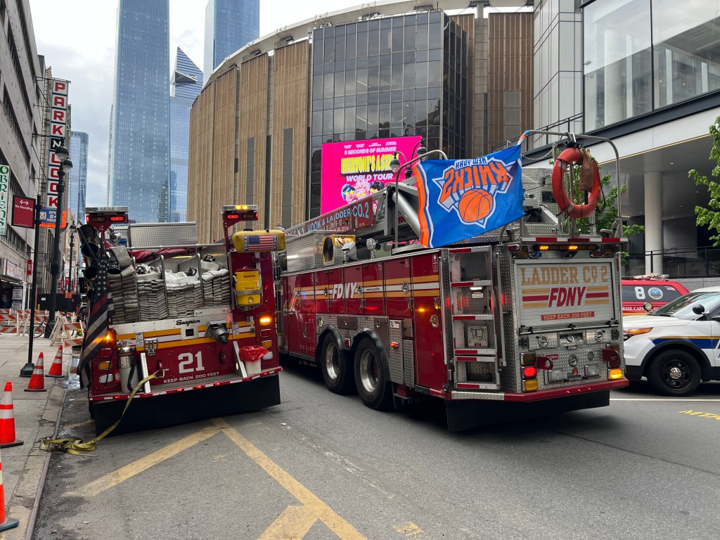 LIRR trains delayed, diverted as fire in East River Tunnel sends smoke into Penn Station