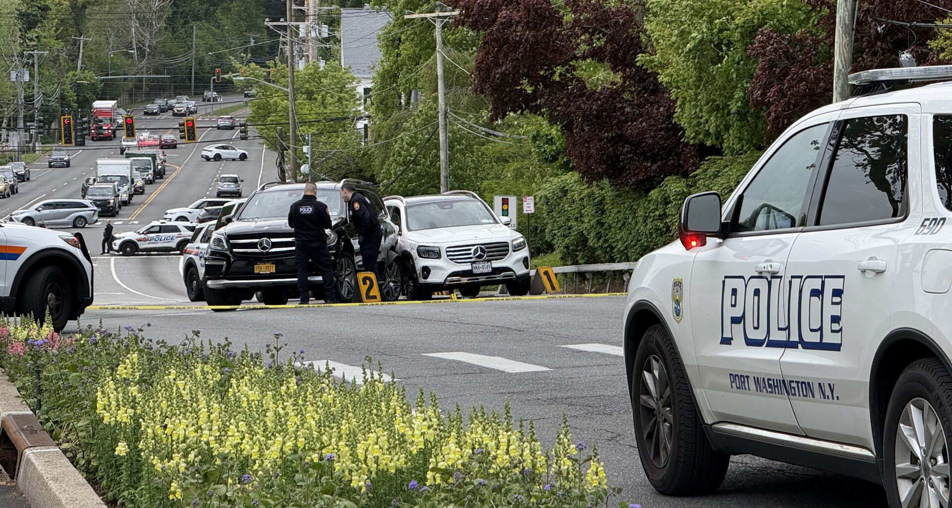 News 12 | Bronx | Police Investigating Near Americana Manhasset