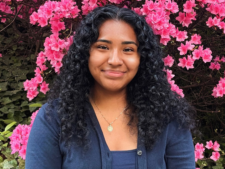 Karen E. Flores Named Graduate Valedictorian at Manhattan University