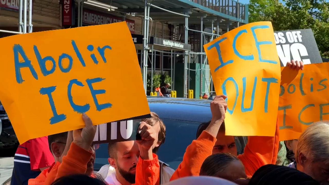 Brooklyn officials, advocates question NYPD-ICE relationship