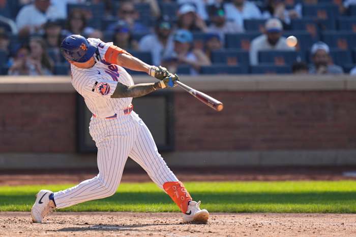 Taylor's 3-run homer in 9th and Benge's bouncer in 10th rally Mets past Yankees 7-6 to take 2 of 3