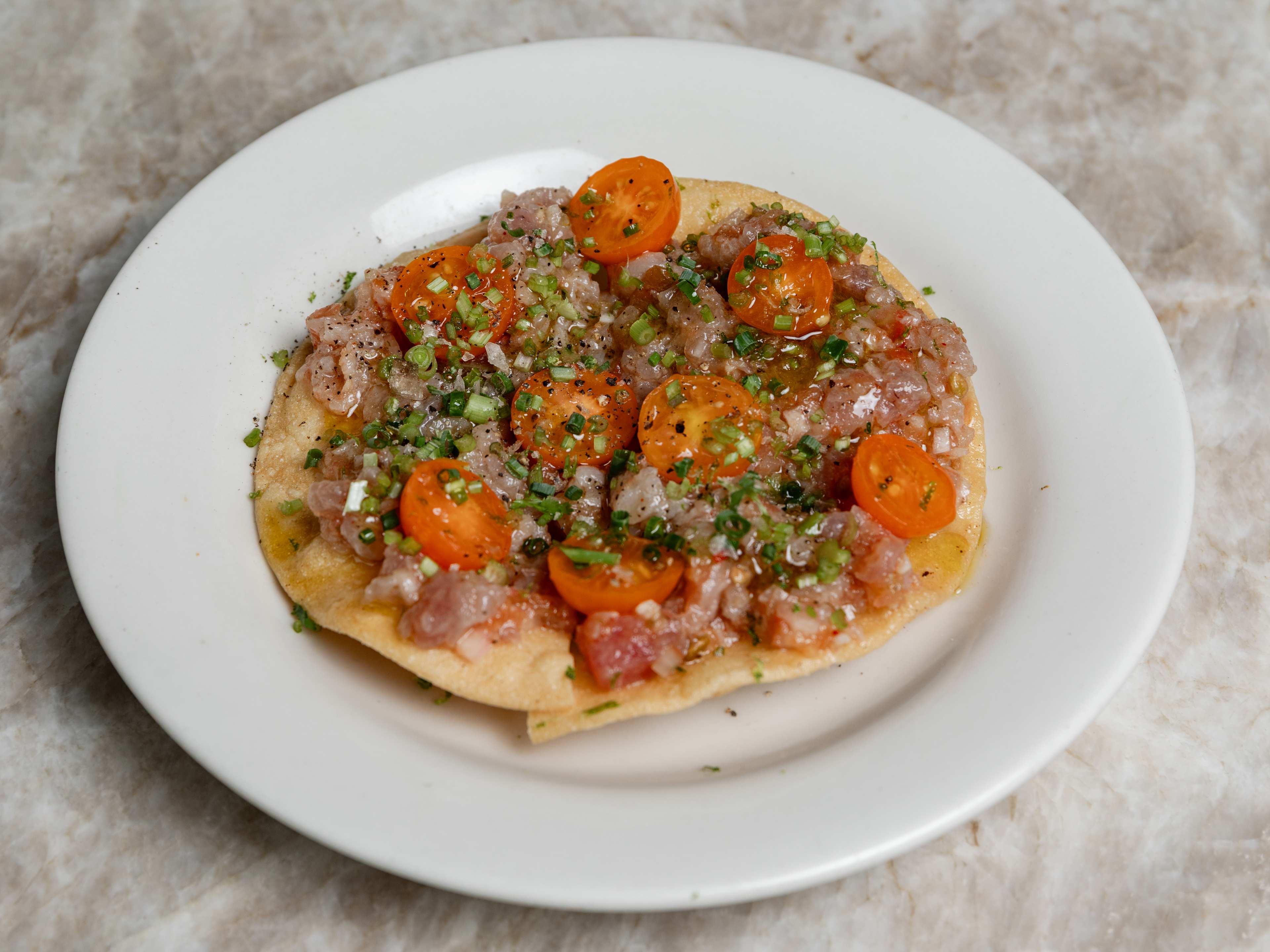 Queen's Raw Bar & Grill image