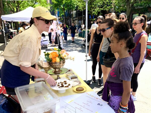 Kids lined up for a treat from Flutter Butter Bakery. Photo: Mary Frost/Brooklyn Eagle