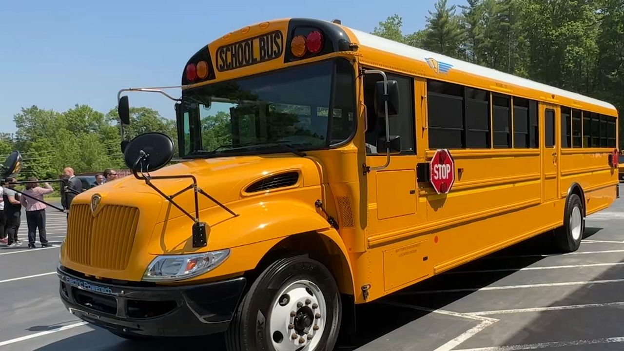 Delay of electric school bus mandate likely in state budget