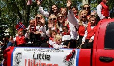 Norwegian Day Parade draws crowds to Bay Ridge for 73rd annual march • Brooklyn Paper