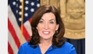 Hochul signs New York State budget, 57 days past original deadline