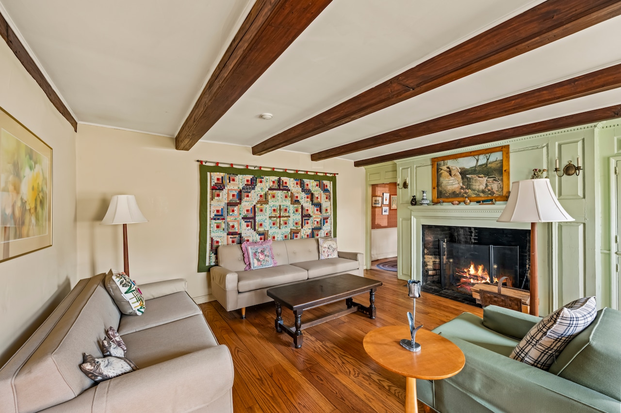 Peter Houseman House
