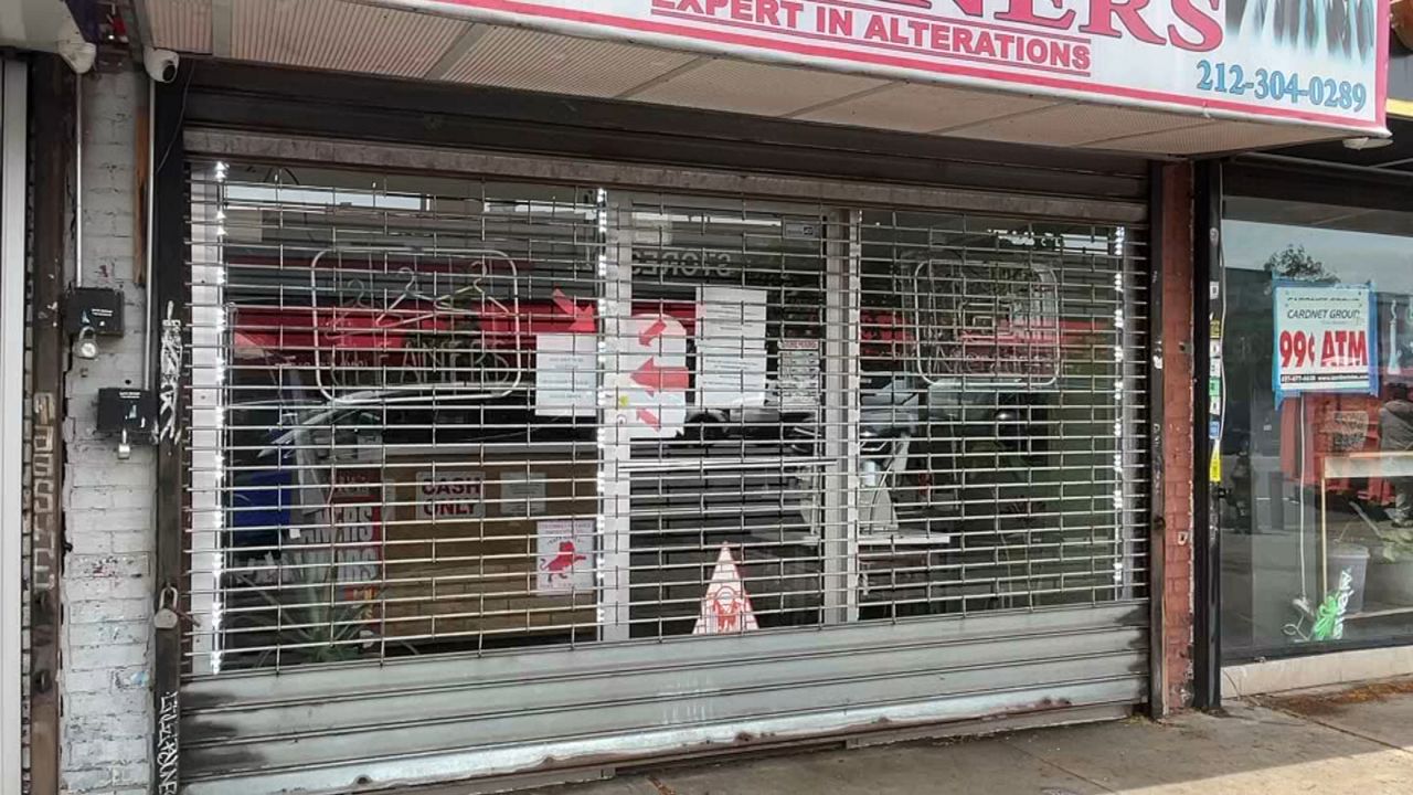 Businesses push back on NYC security gate rules