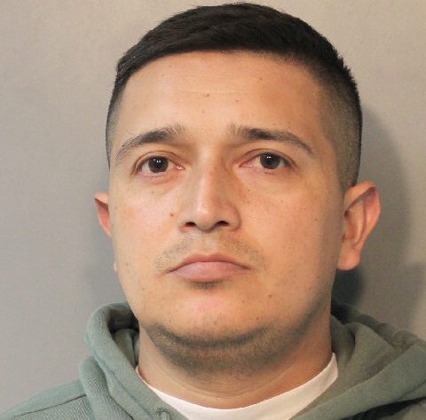 Queens man arrested for burglary in Syosset, in the country illegally
