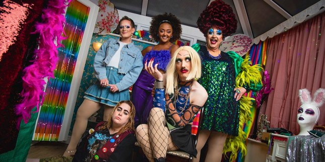 The cast of Smoggie Queens series 2