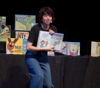 Kate Micucci (© Tommy Lau)