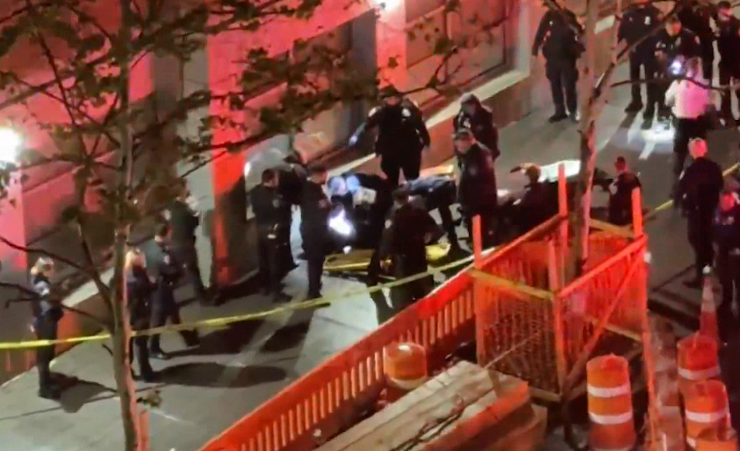 News 12 | Bronx | Man Dies After Shooting In Melrose
