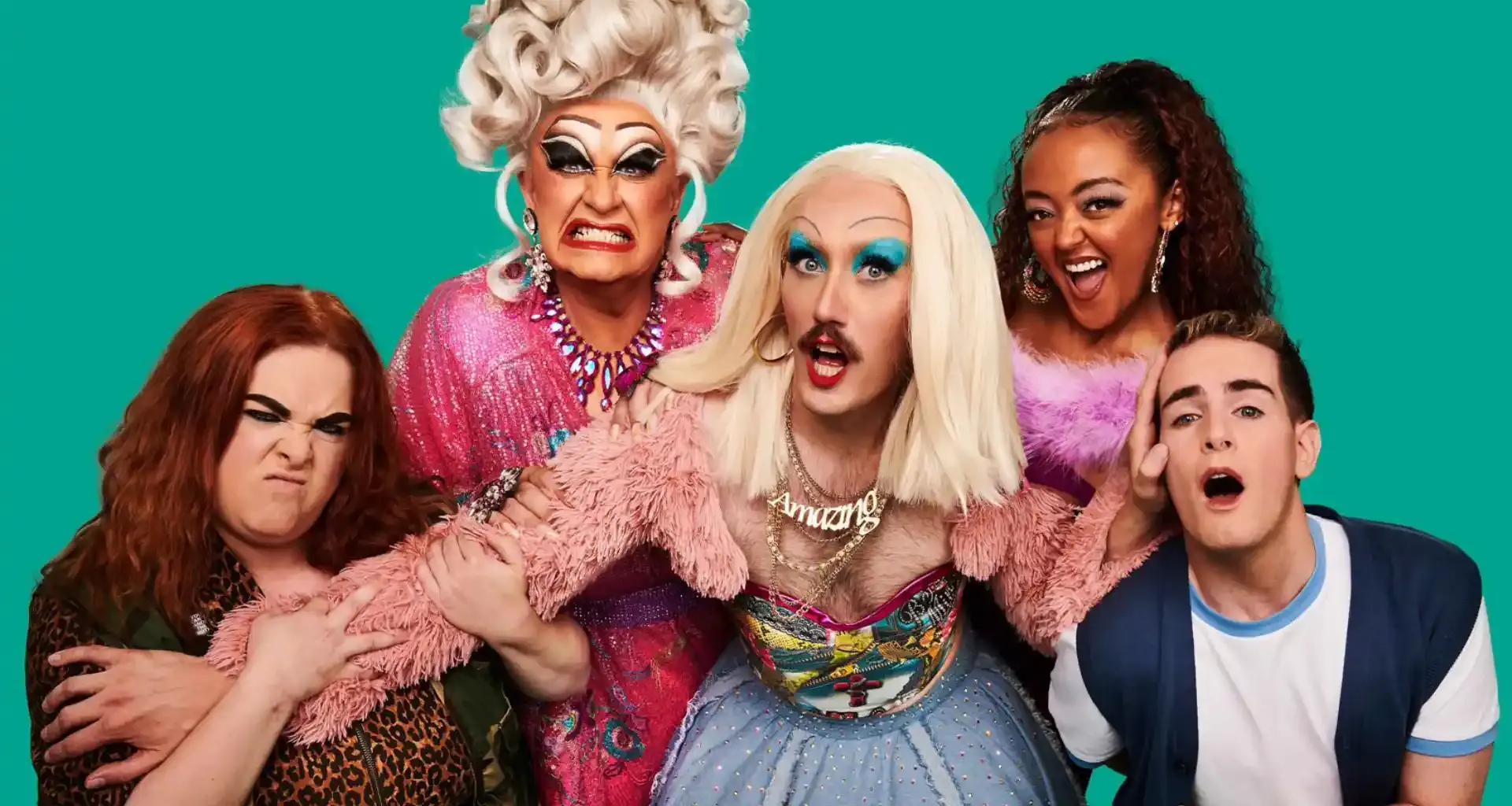 Smoggie Queens cast: Sal, Mam, Dickie, Lucinda and Stewart