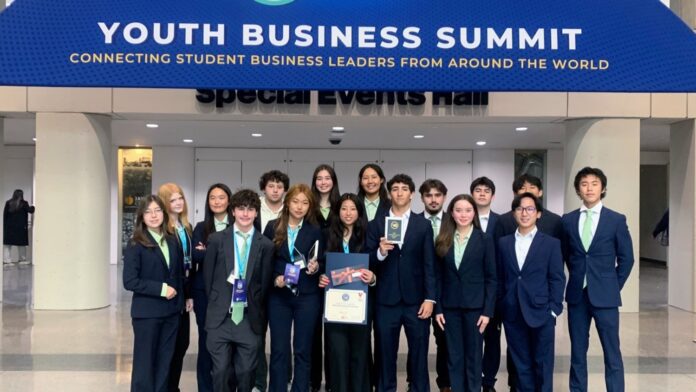 PHOTO: Janna Conner | The South Pasadena | SPHS Varsity Virtual Enterprise team competes in New York City.