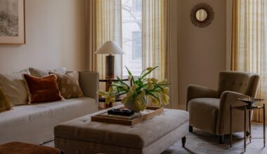 This Designer Undid a Historic Brownstone’s Developer Remodel With Warm Layers and Soft Curves