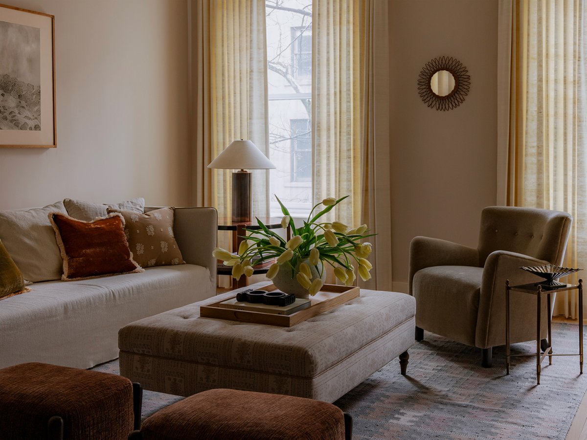This Designer Undid a Historic Brownstone’s Developer Remodel With Warm Layers and Soft Curves
