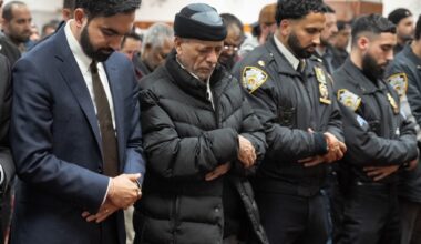 Mayor and mourners crowd mosque for slain NYC deli clerk’s funeral before he’s laid to rest