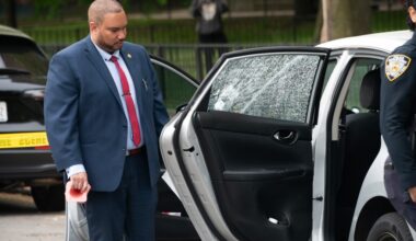 Bronx boy, 14, shot in leg on way to school