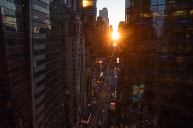'Manhattanhenge' is pictured from One Times Square on Thursday, May 28, 2026, in Manhattan, New York. (Barry Williams / New York Daily News)