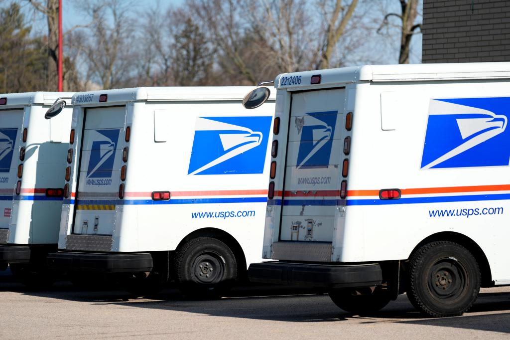 New York man pleads guilty to trying to steal bundle of mail from CT