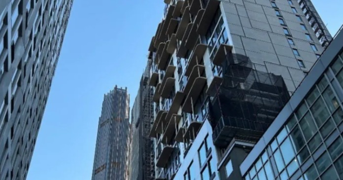 Affinius Capital provided 102 Fleet in Brooklyn with a $300 million refinancing loan.