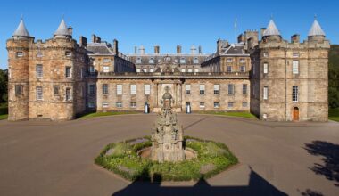 Public Tours of Queen Elizabeth’s Private Rooms at Holyroodhouse Are Another Way to Make Money for Royal Charities