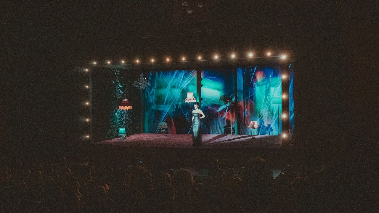Lily Allen Reflects on Bringing Her Brooklyn Town House to the Stage for Her West End Girl Tour