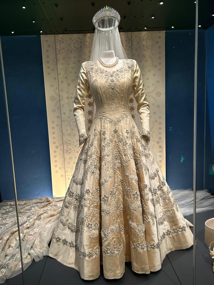 Spilling the Tea: Queen Elizabeth II – Her Life In Style Exhibition Report