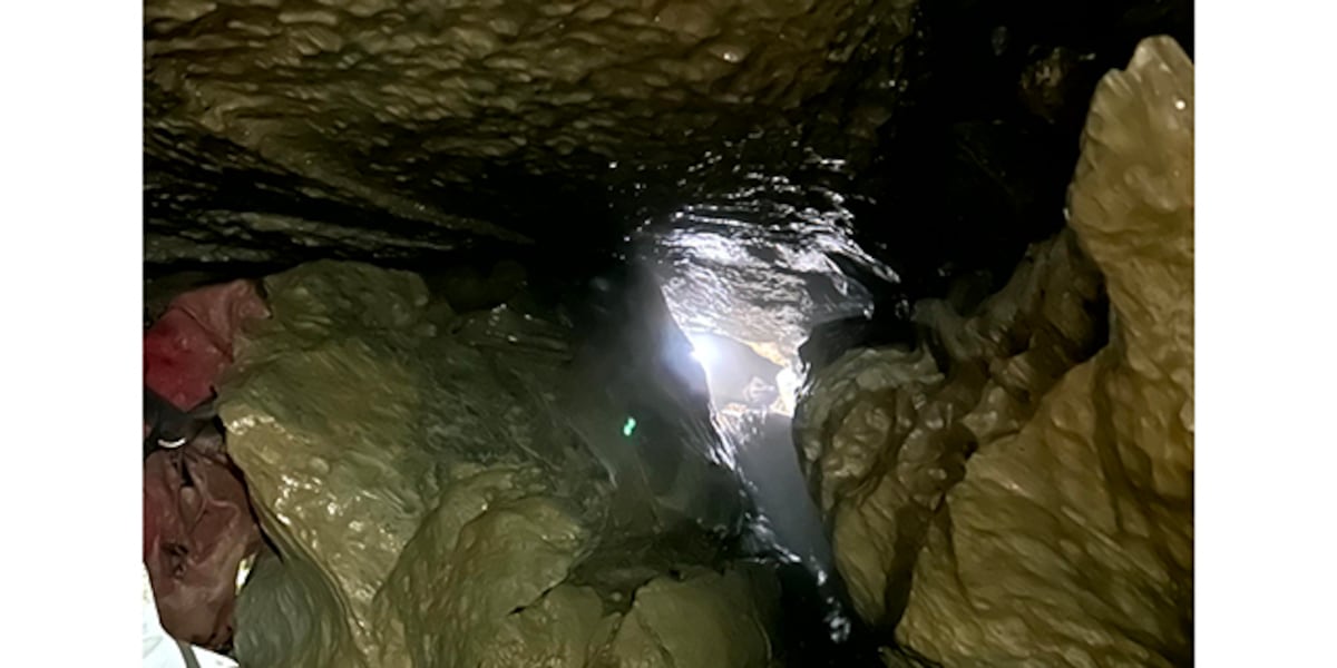 New York man rescued after 6 hours stuck in cave