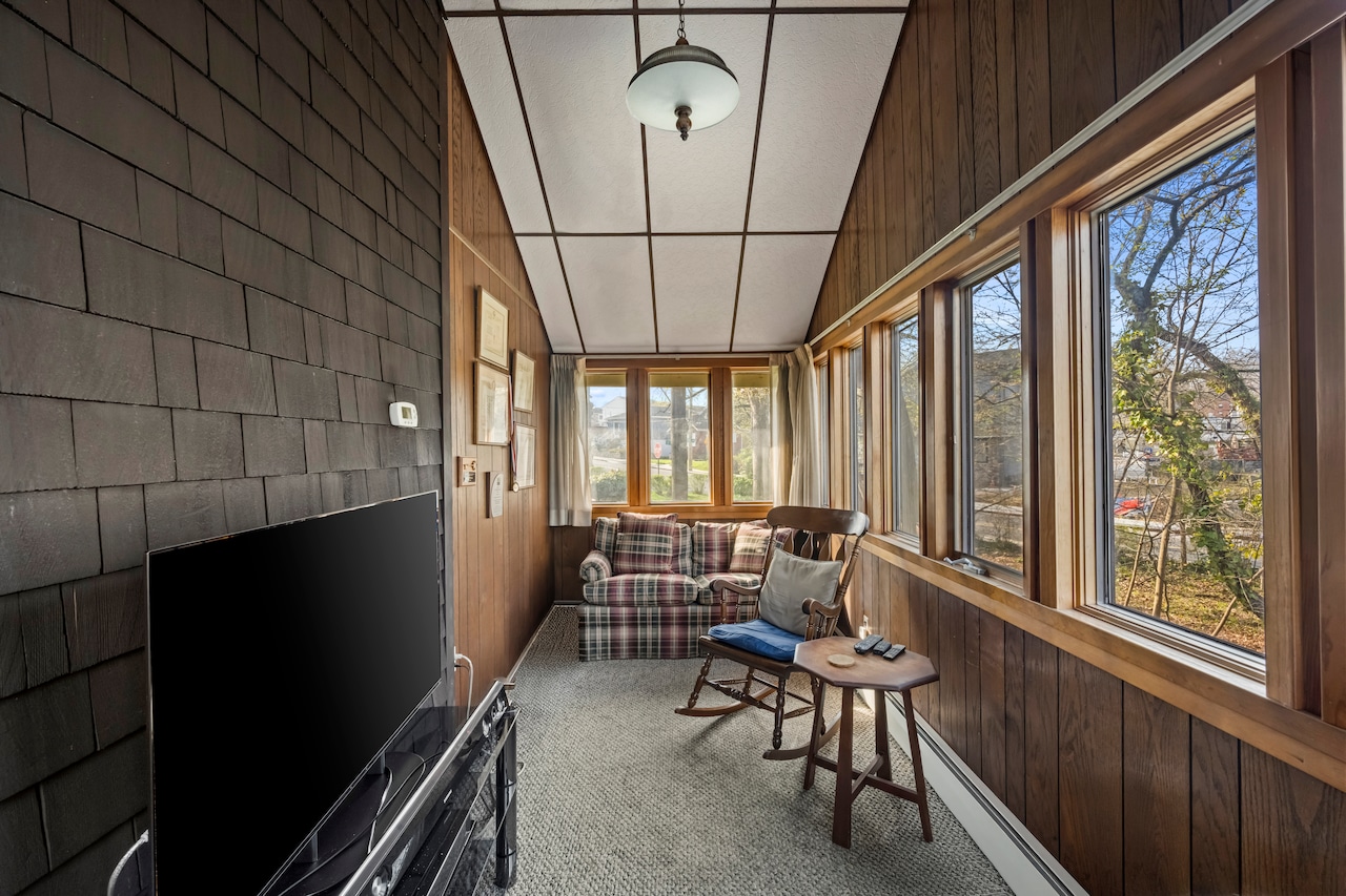 Peter Houseman House