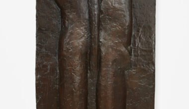 Henri Matisse, Nu de dos, 4e état [The Back IV], conceived 1930–31, cast 1965. Bronze, edition of 10. 74 ¾ × 45 ½ × 6 ¼ inches. © 2026 Succession H. Matisse / Artists Rights Society (ARS), New York.