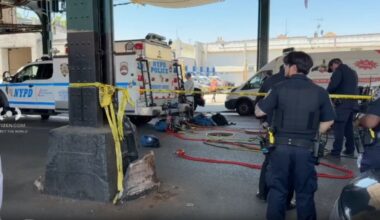 Over a dozen people emerge from manholes in Brooklyn: NYPD