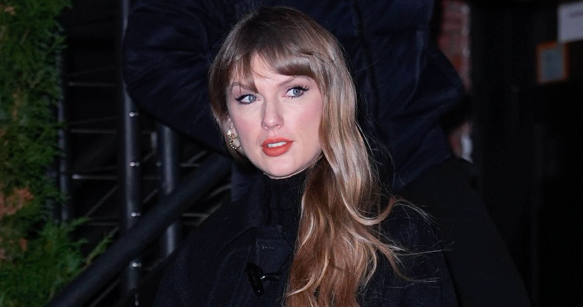 Taylor Swift’s Family Dinner in New York City
